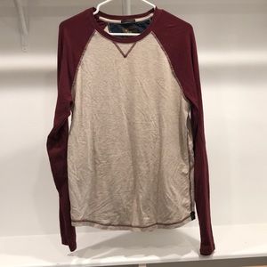 EUC Lucky Brand Saturday Stretch Baseball Tee